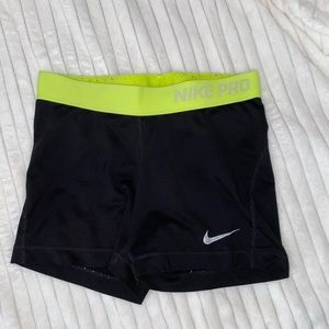NIKE PROS